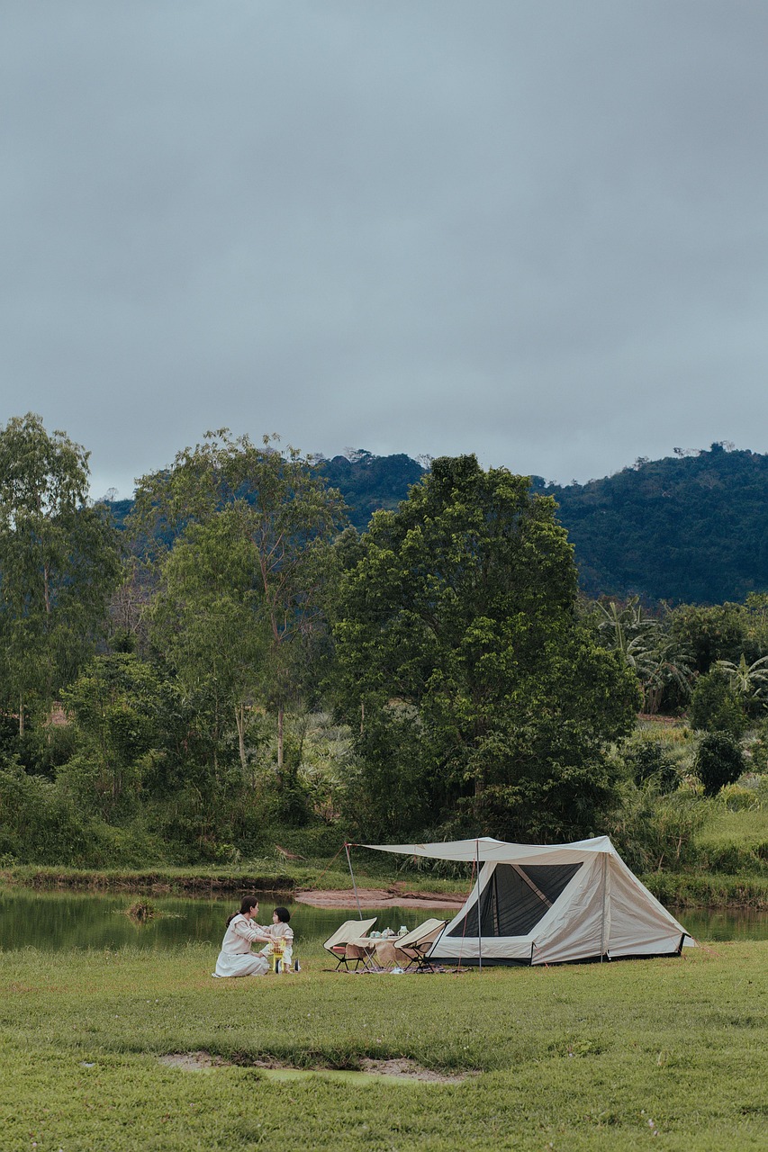 連休におすすめの穴場湖畔キャンプスポットは？