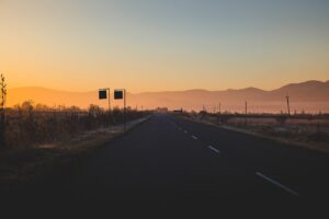 連休に静かに過ごせる一人旅のおすすめスポットは？